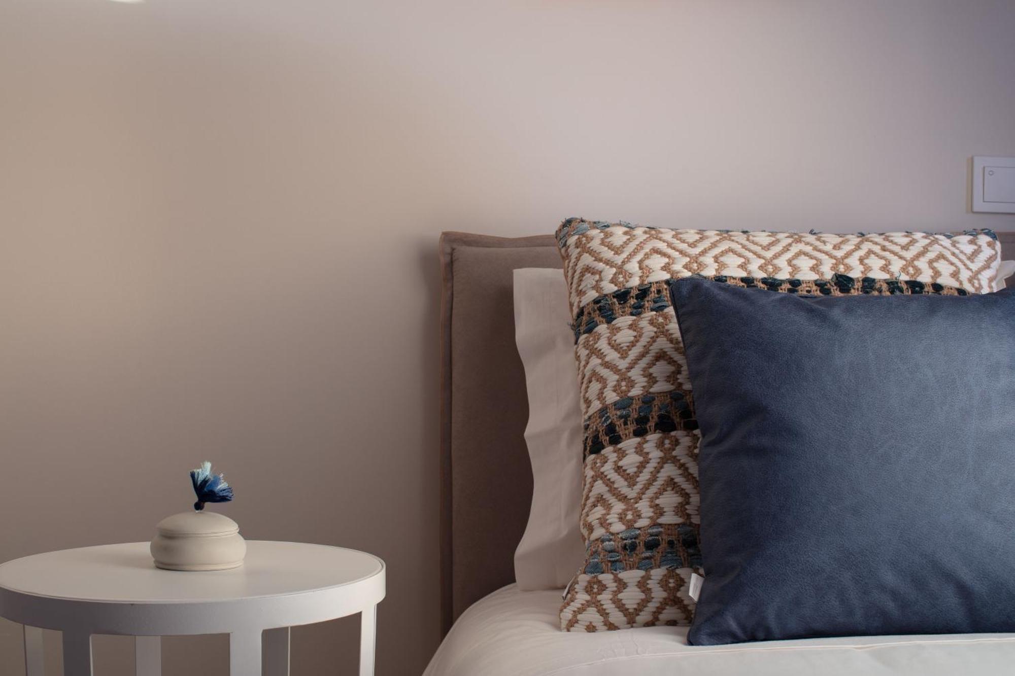 Elaia Luxury Apartments Glyfada Athens Room photo